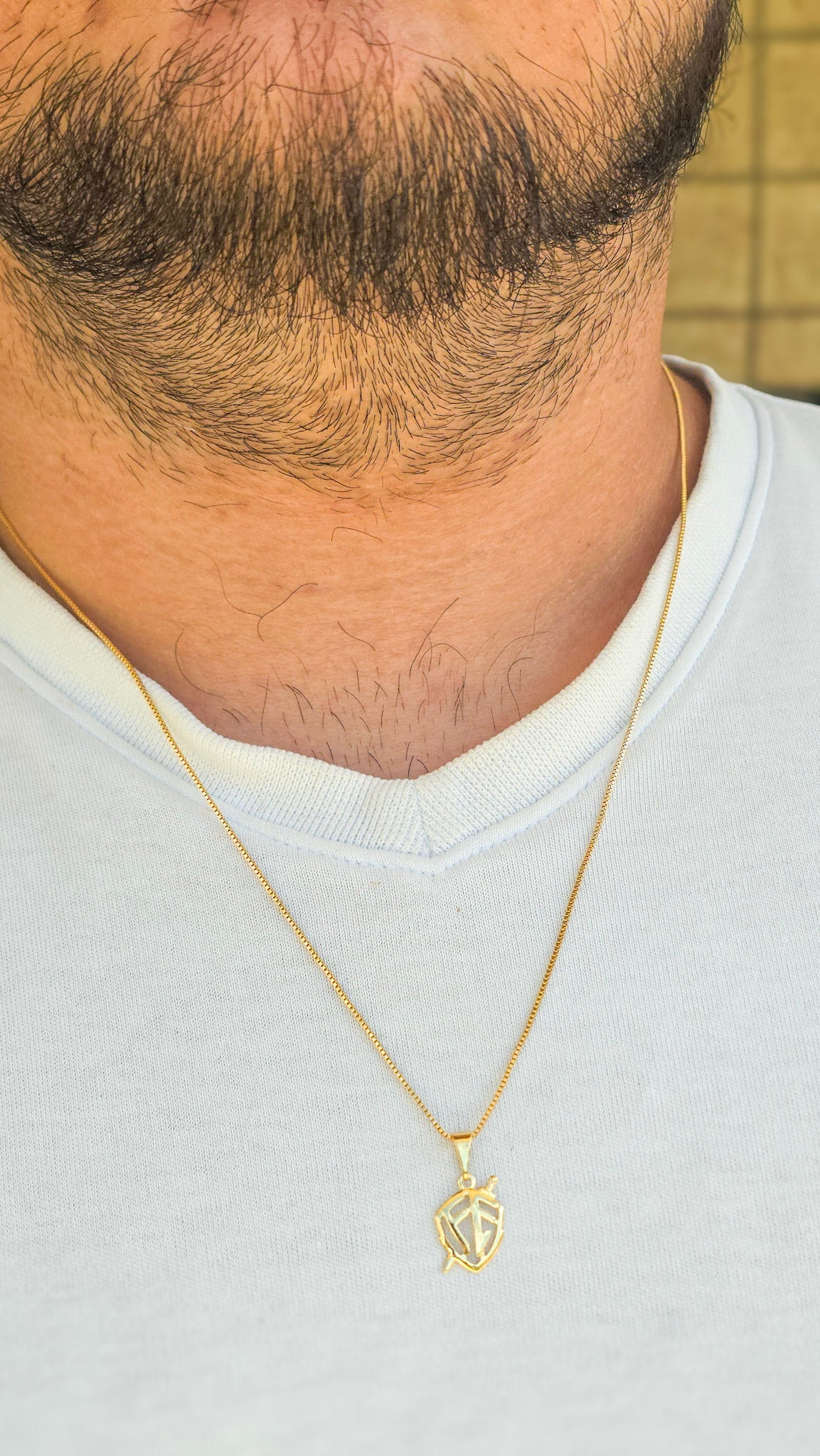 Corrente Tijolinho 1mm Escudo FÉ