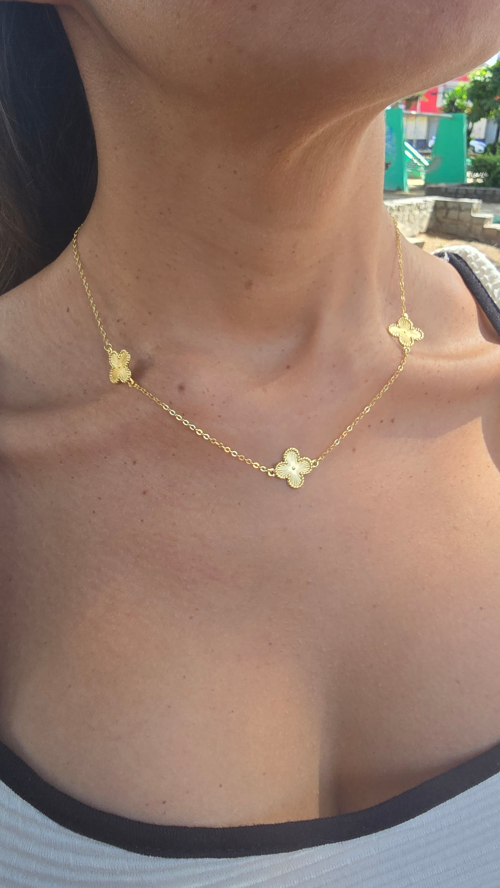 Colar Trevo Dourado Banhado A Ouro 18k
