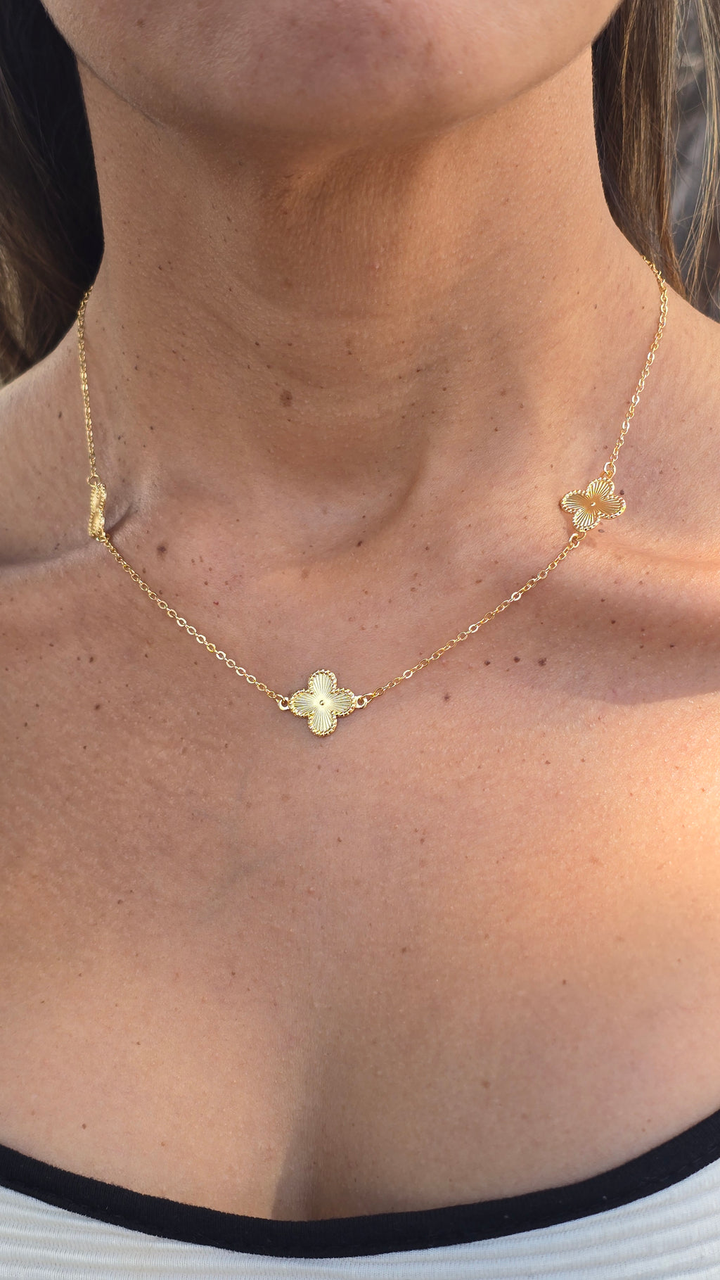 Colar Trevo Dourado Banhado A Ouro 18k
