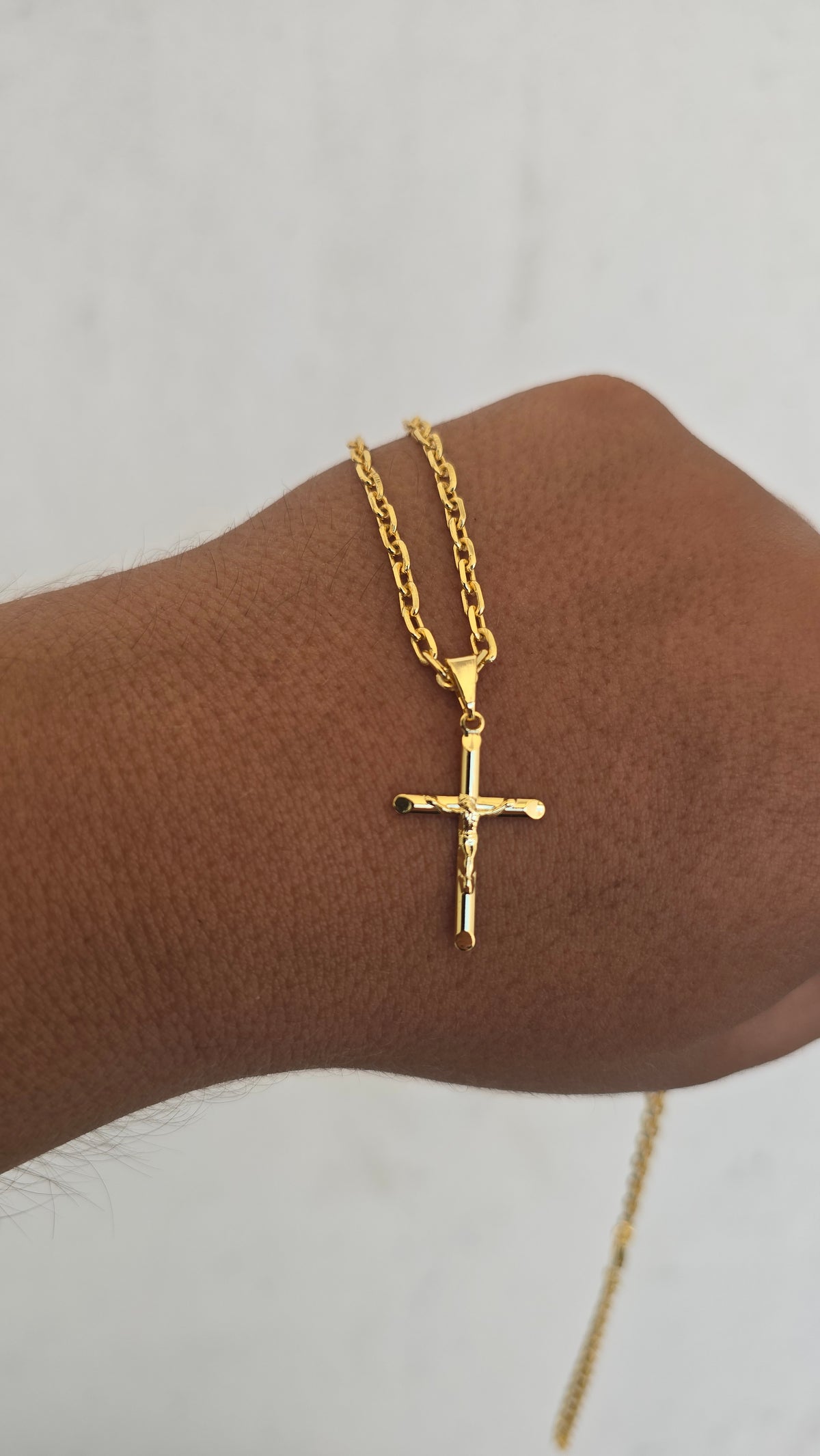 Corrente Cadeado 3mm Cruz Jesus Banhado a Ouro 18k