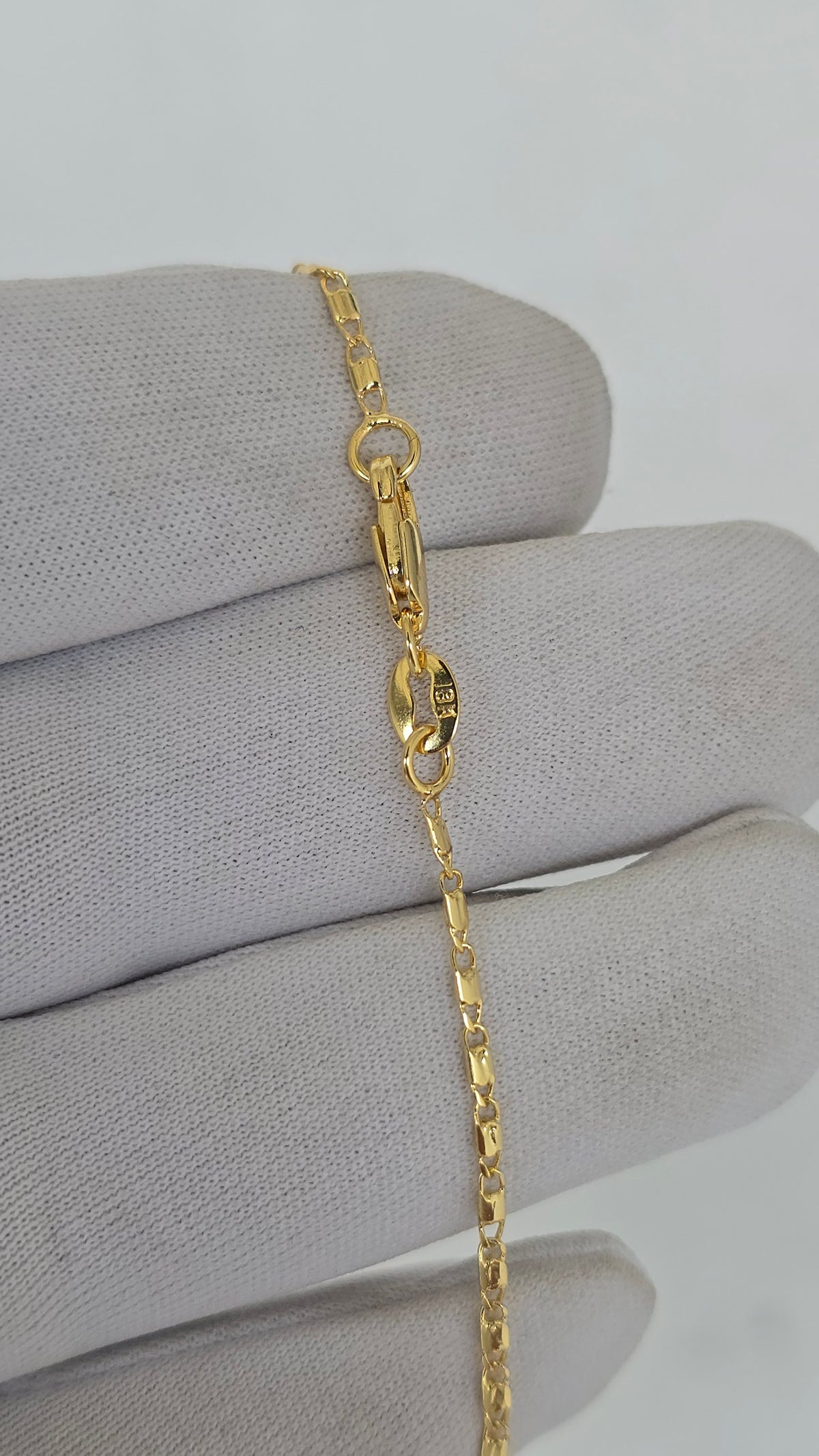 Corrente Oitinho 1,8mm Cruz Banhado a Ouro 18k