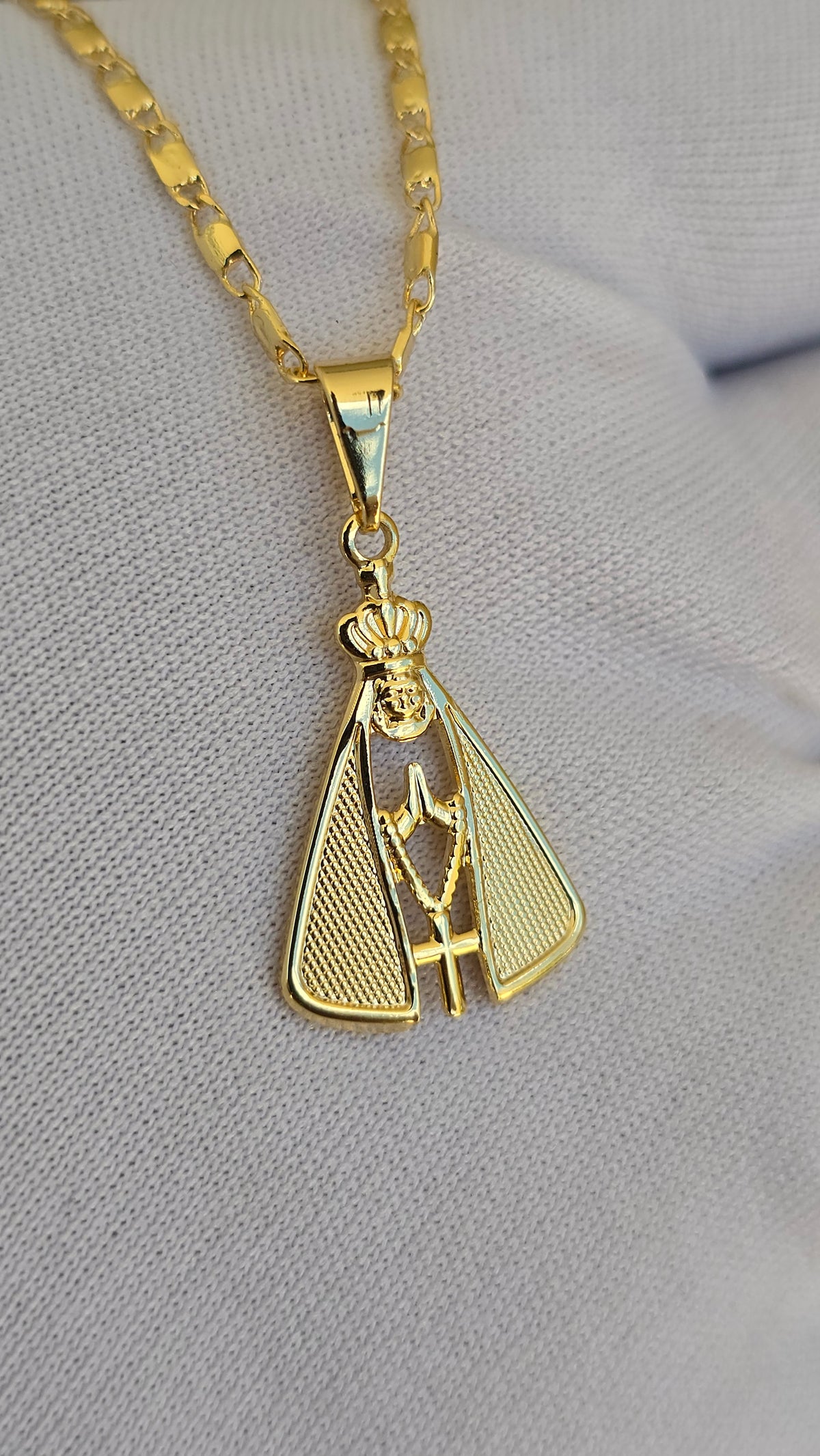 Corrente Oitinho 1,8mm nossa Senhora Banhada a Ouro 18k