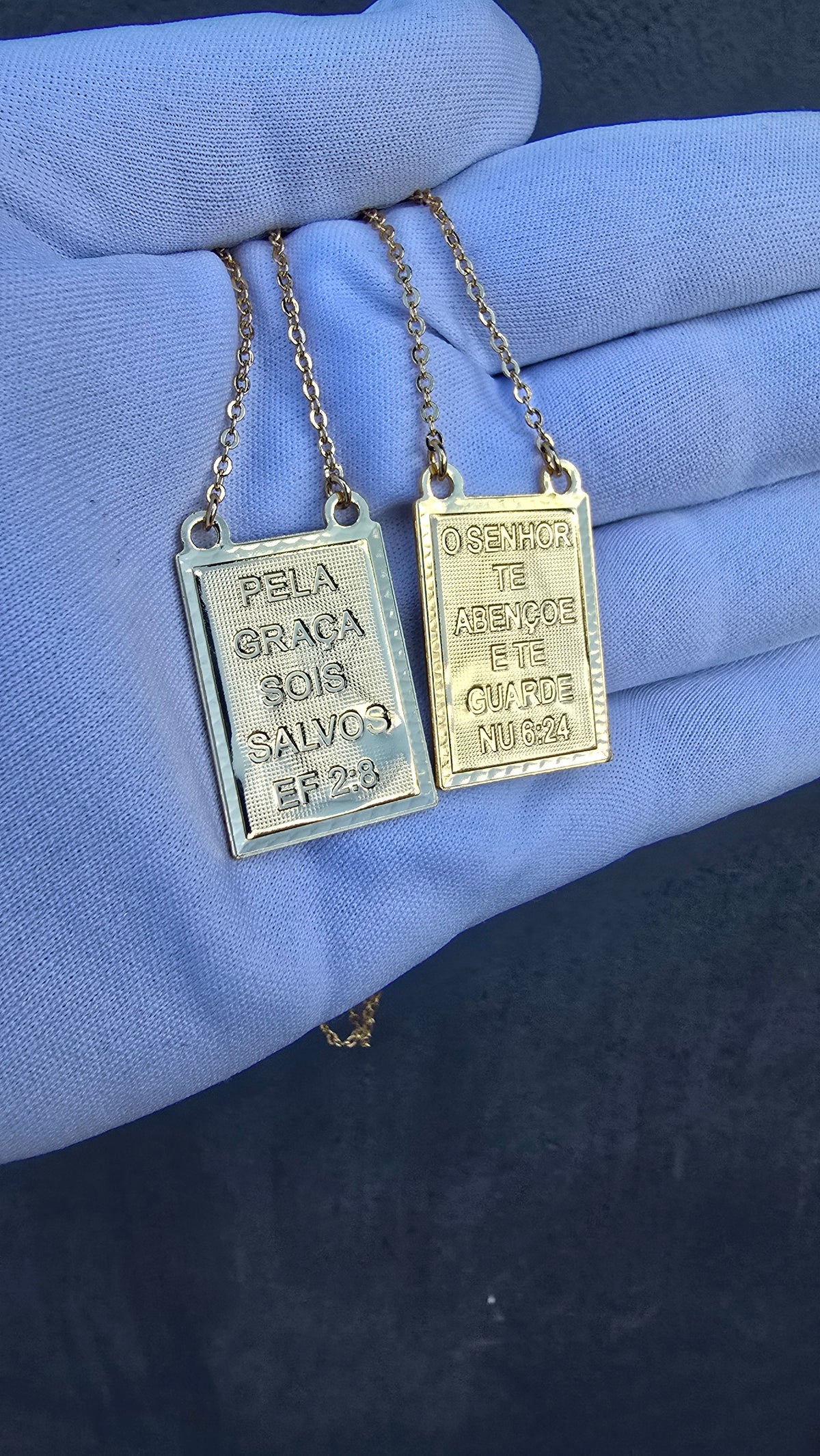 Escapulario Cadeado 1,5mm Sagrado Coração 3x2cm Banhado a Ouro 18k 70 cm