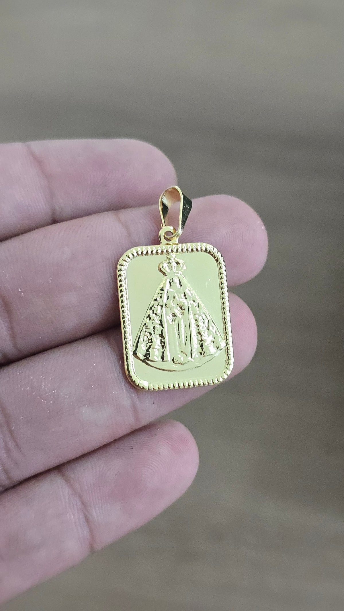 Pingente Nossa Senhora Retângulo Banhado a Ouro 18k