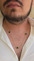 Cola Trevo Preto 5 Folhas Banhado a Ouro 18k